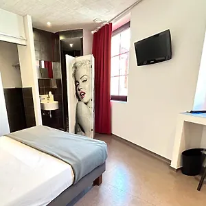 Hotel 7art Cannes